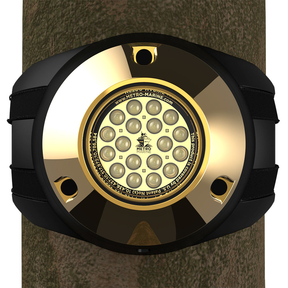 Metro Marine HighOutput Piling Mount Underwater Light wIntelligent Monochromatic LEDs White 45 Beam FPMR1W345