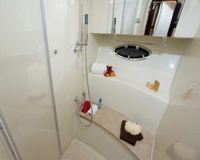 70102 Nordic Heavy-Duty Shower